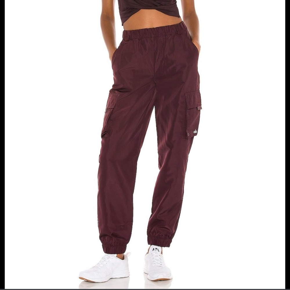 Alo Yoga It Girl Track Pants Oxblood Size Small